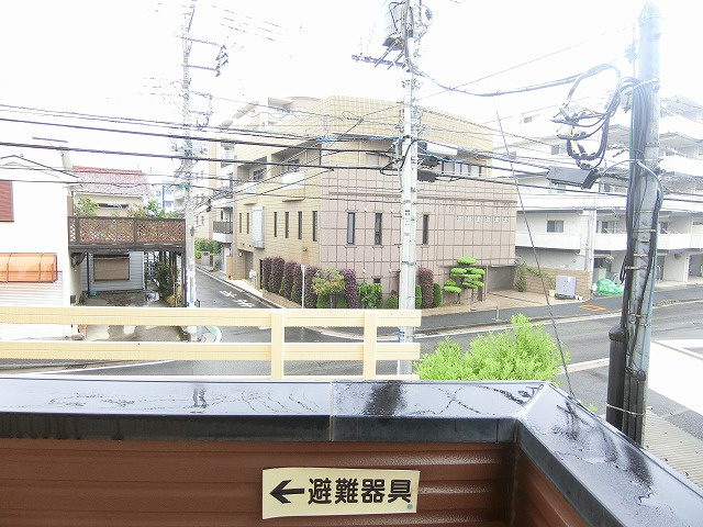 【バルコニー】 | アネックス小嶋 | バルコニーからの眺望です♪2階にあるので人目が気にならないのが嬉しいですよね☆