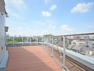 港区南麻布２丁目の賃貸マンションのバルコニー