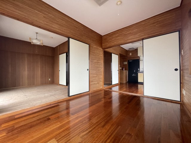 【居間・リビング】 | ベルコート西崎