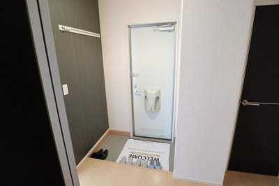 【玄関】 | エスポワール弐番館