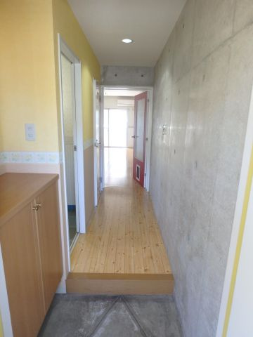 メモアールジャルダンの玄関|現状と異なる場合は現況優先となります