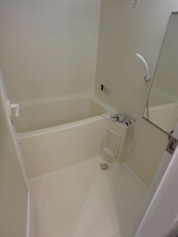 メモアールジャルダンの浴室|現状と異なる場合は現況優先となります