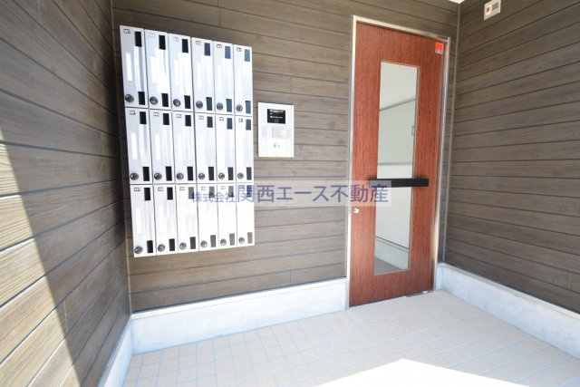  | リブリ布施