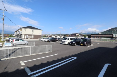 【駐車場】 | アパートメントコンブリオ