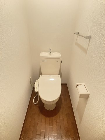 ヴィラ・メルベーユⅡのトイレ