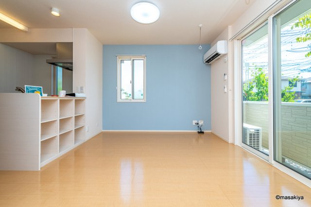 アドバンスの居間・リビング