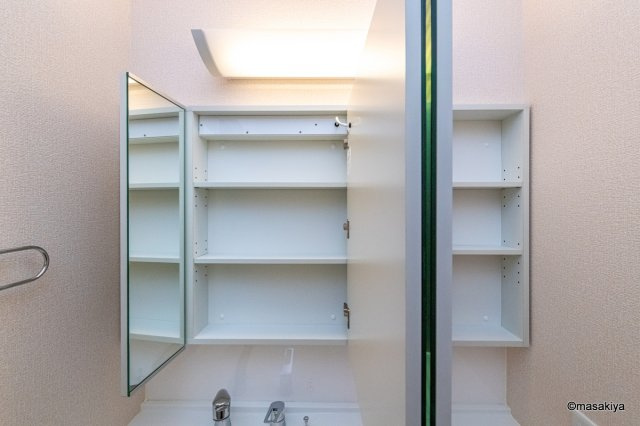 アドバンスの洗面所