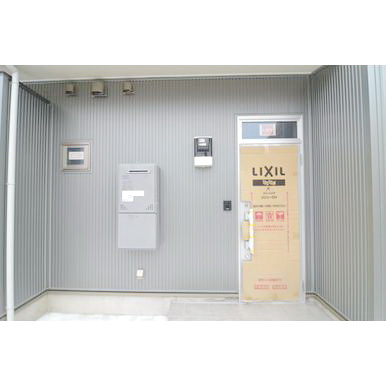 【エントランス】 | ＴＥＲＲＡＣＥ　ＨＯＵＳＥ蔵