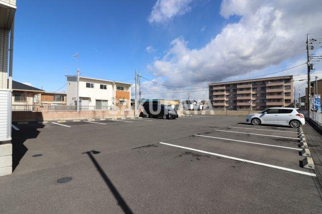 カノンの駐車場