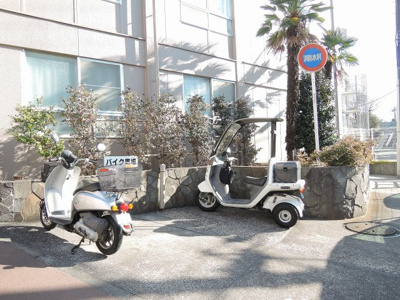 【その他共用部分】 | 綱島コーポラス | 敷地内バイク置場