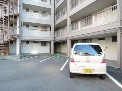 【駐車場】 | 綱島コーポラス | 平置き駐車場