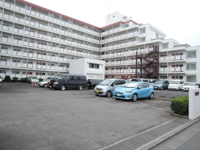 【駐車場】 | メイツ川﨑 | 平置き駐車場