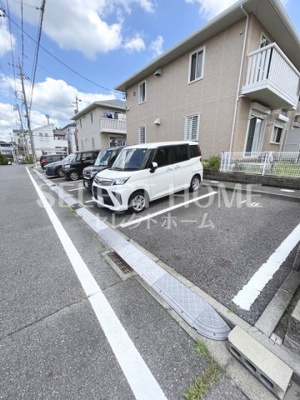 【駐車場】 | サンヒルズＮ　Ｂ棟 | 駐車スペースもあります