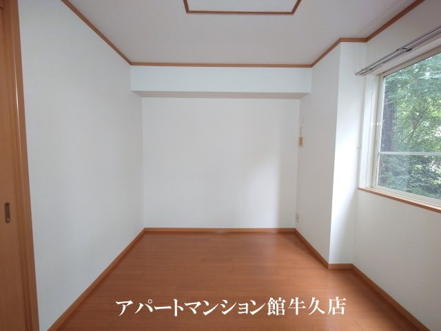 エターナルの寝室