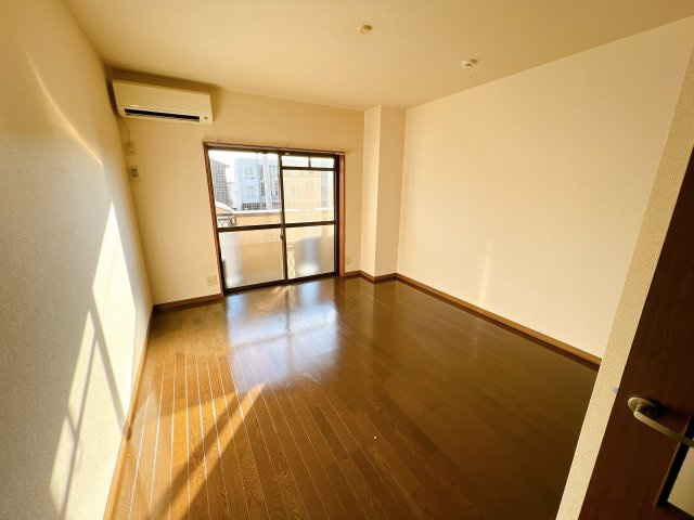 エクセレントホームの居間・リビング