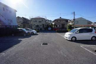 【駐車場】