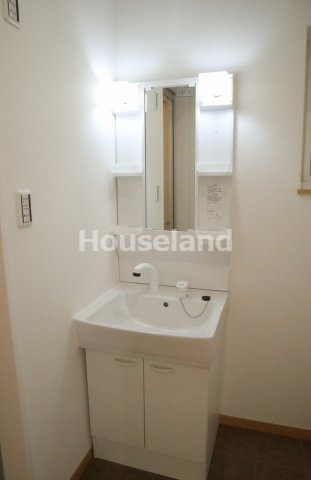 ヤマイチテラス西庄の洗面所