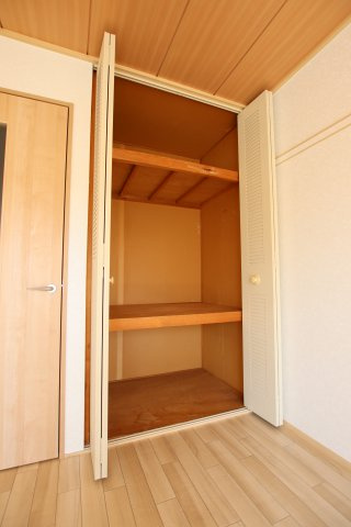 【収納】 | シャローム金剛