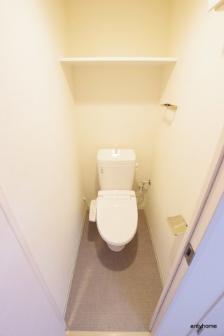 ララプレイス難波メティス　仲介手数料無料のトイレ