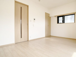 【居間・リビング】 | ルーブル市ヶ谷 | 洋室