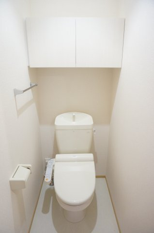 上益城郡益城町大字広崎のアパートのトイレ