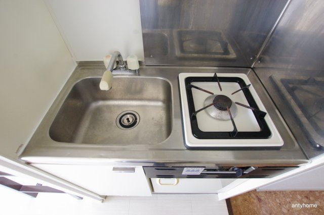 新大阪OMパレス　仲介手数料無料のキッチン