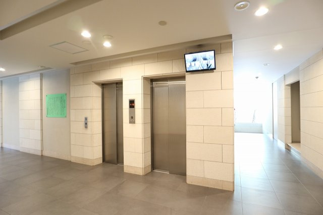 サヴォイザセントラルガーデンのロビー