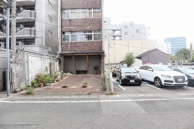 サヴォイレジェント　12階の周辺