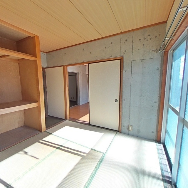 コーポＦＵＫＵＳＩＭＡの居間・リビング