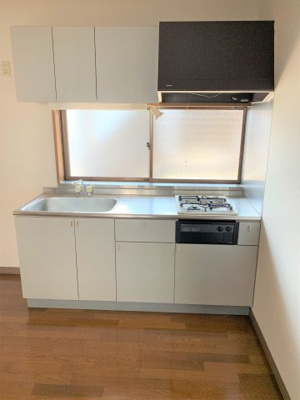 【キッチン】 | コーポマイティ | きれいなキッチンです