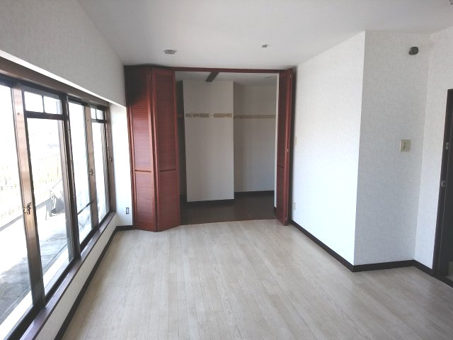 荒川区荒川２丁目の賃貸マンションの収納