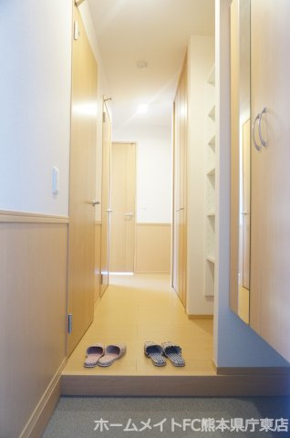 フェリオ・トレの玄関
