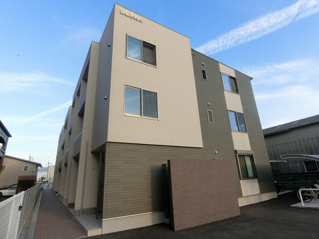 エクセラン朝妻の外観|綺麗な外観です♪