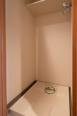 【設備】 | グランド・ガーラ西麻布 | 室内洗濯機置場