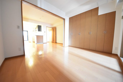 【寝室】 | リーガル神戸三宮山手