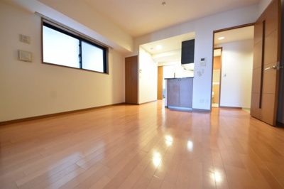 【居間・リビング】 | リーガル神戸三宮山手
