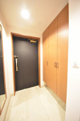 【玄関】 | リーガル神戸三宮山手