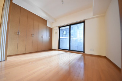 【寝室】 | リーガル神戸三宮山手