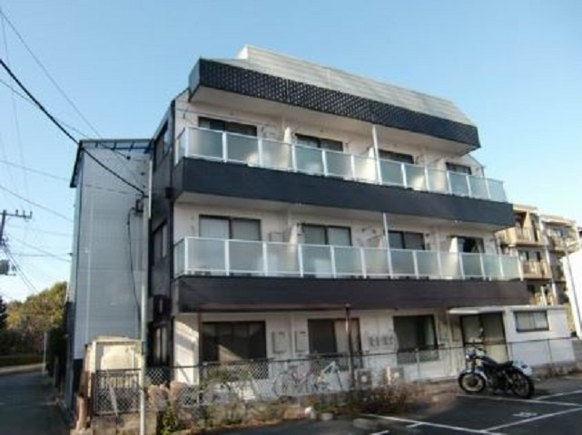 スタップ日吉の外観