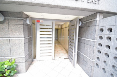 【エントランス】 | ダイドーメゾン大阪本町EAST