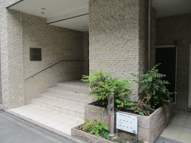 リシュドール伝馬のエントランス|リシュドール伝馬