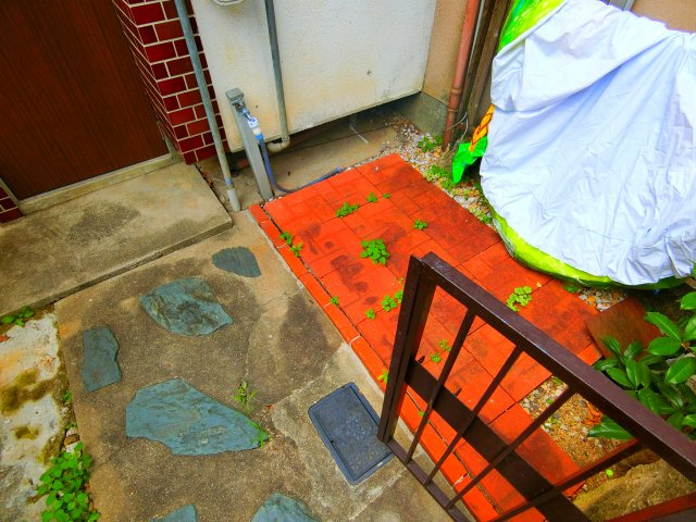 草尾テラスハウスのロビー