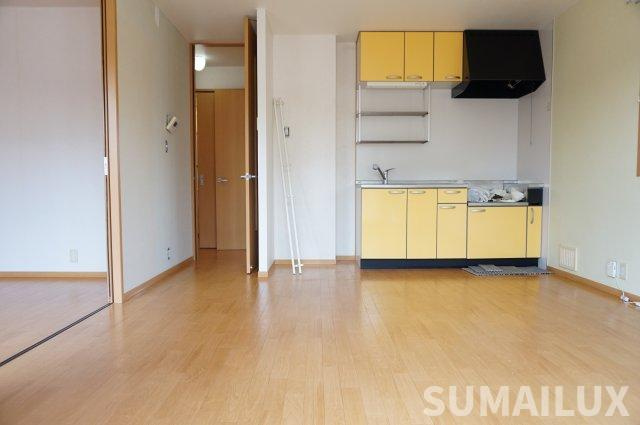 ヴィラージュ秋津Ｂの居間・リビング