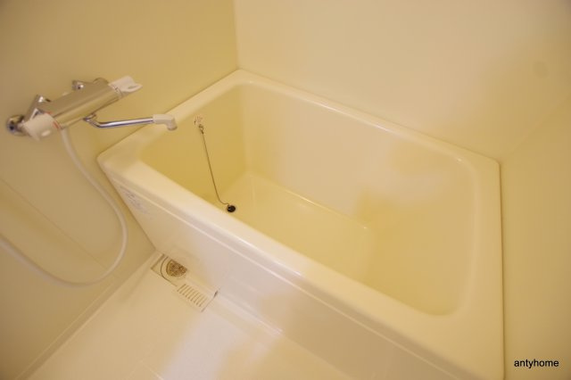 CASA京橋　仲介手数料無料の浴室