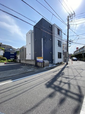 【外観】 | グランテラス | 女性好みのシンプルなデザイン