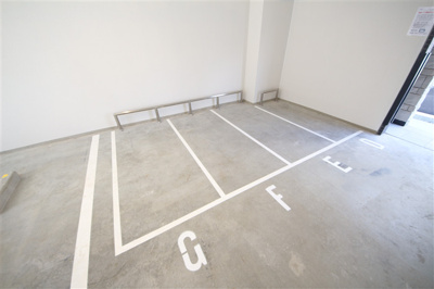 【駐車場】 | アドバンス大阪フェリシア