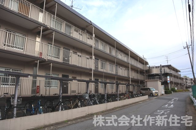 ソレイユ鷹の台　C棟　の外観
