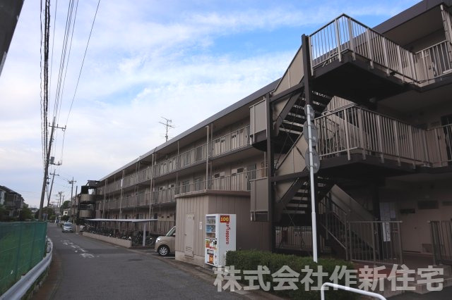 ソレイユ鷹の台　C棟　の外観