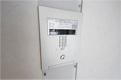 【セキュリティ】 | エスカーサ大阪WEST