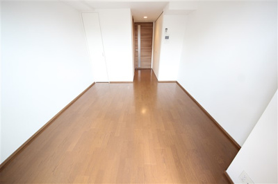 【居間・リビング】 | エスカーサ大阪WEST